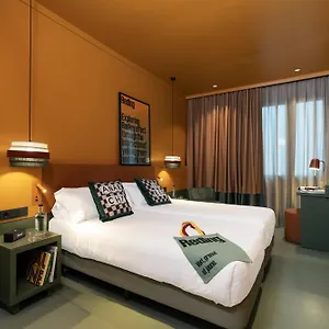 Chic&basic Reding Barcelone